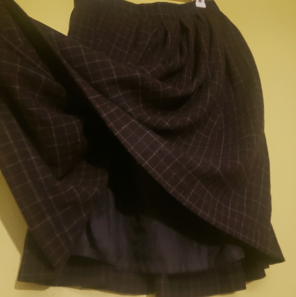Vintage Wannabe Pleates Plaud Wool Circle Skirt